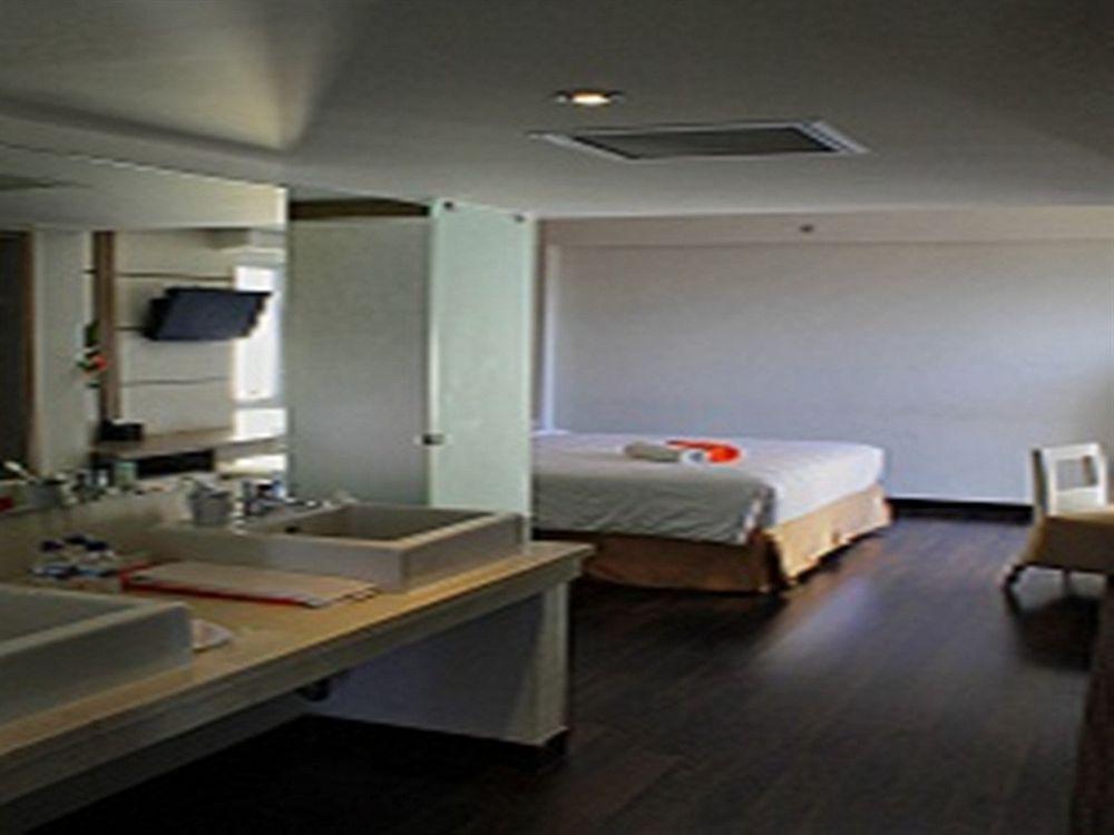 The Edelweiss Hotel Yogyakarta Extérieur photo
